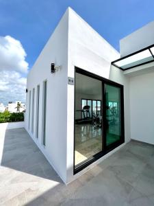 Your home away from home in Playa del Carmen!