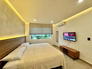 Modern 2 Bedroom Ground Floor Apartment!