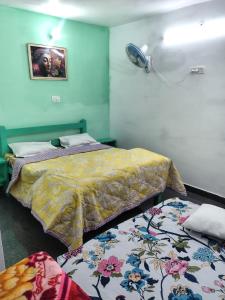 Royal bucks cafe homestay