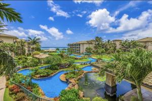 Waipouli Oceanfront Beach Resort