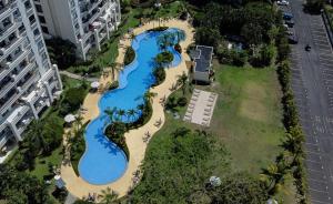 Jacobay 2BR ocean views walk to town beach