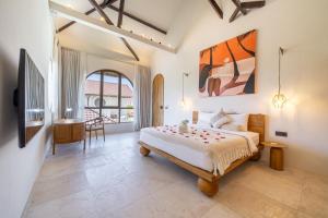 Maison Boheme Modern Apartment & Villa with Pool in Sanur