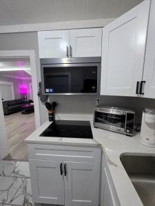 Casa moderna, a newly renovated Modern apartment