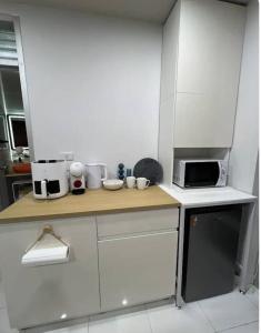Jungle House Phuket - 4BR Seaview Retreat, Patong