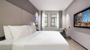Dream Palace Ben Thanh Grand Hotel