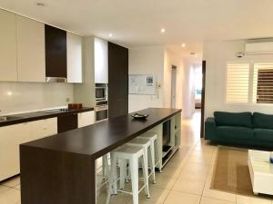 Beachside Family Retreat - Paradiso 111