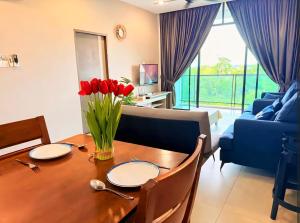 Jeff & Ricky Homestay128-Rex Residence