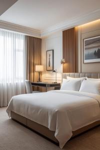 The Enclave EL DE Plaza Near IGI Airport Delhi