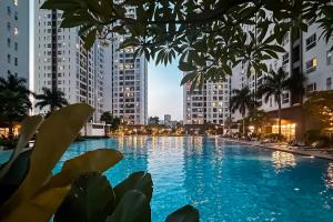 7郡河景雅致单间近富美兴房东支持中文沟通 District 7 River View Studio Near Phu My Hung Chinese Speaking Support Căn studio view sông Quận 7 Gần Phú Mỹ Hưng Chủ nhà hỗ trợ tiếng Trung