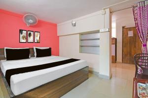 Hotel O Manikpur Bus Stop Kolkata Formerly Tripureswari Agro Farm