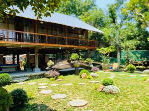 HomeStay Pickle ball