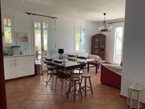 Vila Cleopatra Andros Greece