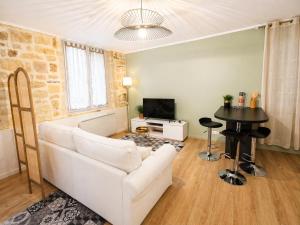 Charmant Studio de 28 m2 - La Petite Maison Historique du centre de Lisieux