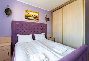 Brzeźno Pleasant Apartment by BookingHost