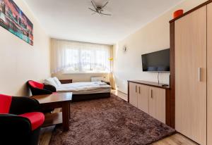 Brzeźno Pleasant Apartment by BookingHost