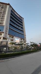 Skyline suites in Noida