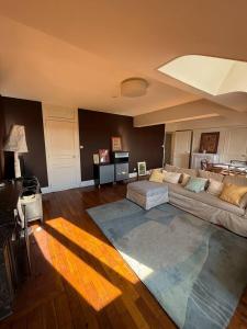 Le Drapeau Dijon-107m²-Spacieux-Tram-6 couchages