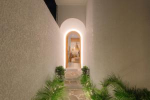 Villa Atlas - Brand New Luxury 2BR Villa next to Trans Studio Mall