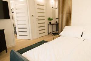 Elegant Apartment for City Lovers l JOS19