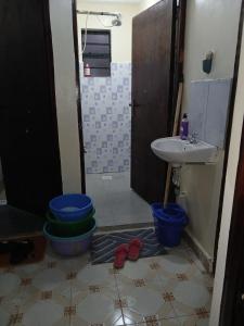 Rix Furnished Rental, Siakago