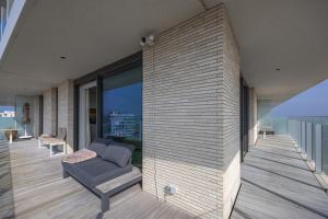 LECOMTE - Central Park with swimming pool and fitness 162