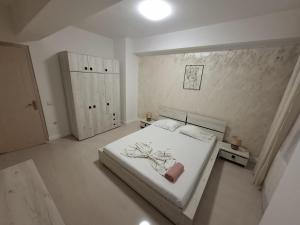 Apartament 2 camere Moonlight vedere lac