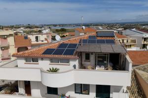 Seafront Iconic Lighthouse View Punta Secca