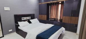 2 BHKAC Rooms Solapur Home Stay By Stay Nestura
