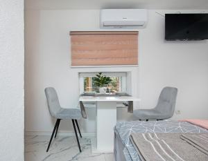 Studios DALIA - parking, garden, BBQ