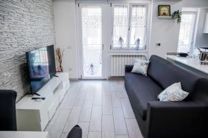 Luminous Central Apartment near the Sea