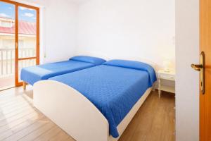 Appartamento Pineta Fronte Mare Trilo - MyHo Casa