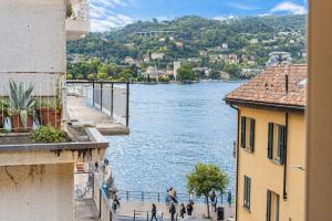 Borgo Coloniola Lake View