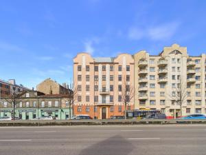 2BR Family Budget Apartment by Daugava River