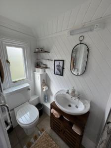 Woodland Chalet at Otters Green