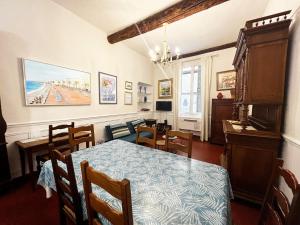 ApartHotel Riviera - BARILLERIE 3 - Vieille Ville 50m de la plage- 4 pieces - AC