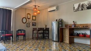 Luna House Container flat, private swimming pool