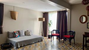 Luna House Container flat, private swimming pool