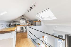 3BR Flat Between the Commons - Battersea and Clapham Junction