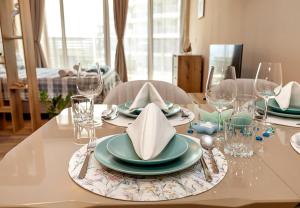 Modern Studio in Skyline Varna -Sea View & Parking