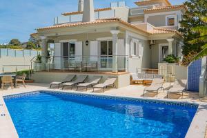 Villa Rosal by SignatureStays - Heated Pool