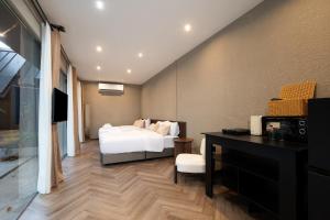 OHASIS by OH Hotels
