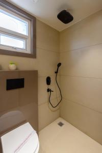 Holiday Homez, City Centre with Free Airport & Train Station Pickup