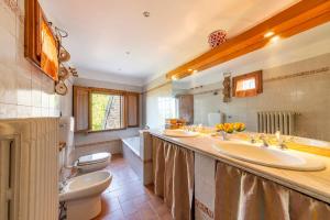 CASA DEI Rustic Villa With Panoramic View