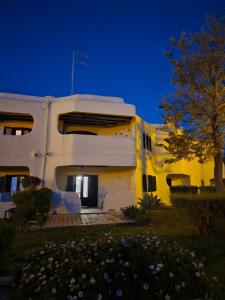 Carvoeiro Apartment - Walk to Beach