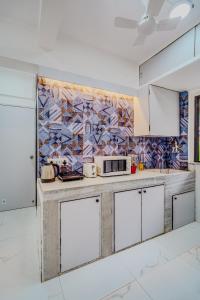 Bianca 2BHK in Bandra W by Square One Stays