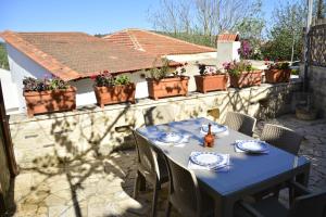 Roukouneli Traditional Stone House - Terrace & BBQ