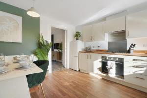 Modern Coastal Stay Minutes from Redcar Beach