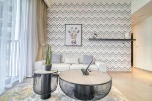 Luxury 1 BR in Dubai Hills by PK Holidays