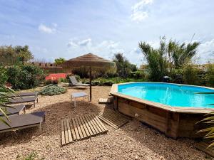 Villa in Ibiza with Pool, garden, 3 bedrooms