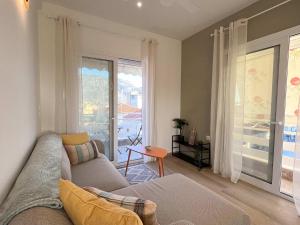 Taygetos View - Bright Modern Retreat in Center